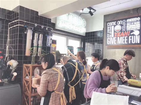 奶茶店产品合成海报|平面|海报|ichiki - 原创作品 - 站酷 (ZCOOL)