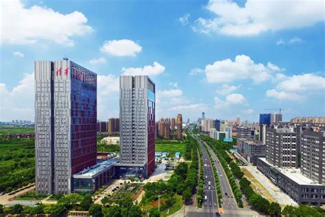 杭州电子科技大学平湖数字技术创新研究院在平湖经开区揭牌成立-浙江开发区
