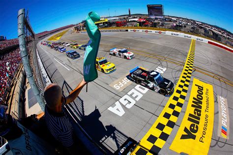 10 Racing Talladega Superspeedway