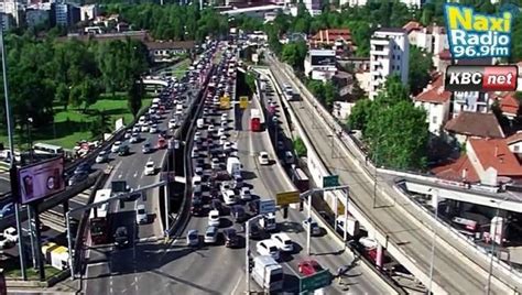 POTPUNI ZASTOJ NA AUTOKOMANDI: Izbegavajte ove delove grada, velike ...