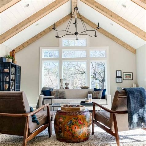34 Fabulous Decorative Ceiling Beams Ideas to Add Dimension