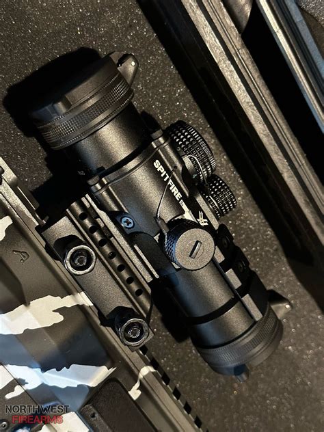 Vortex Optics Spitfire 3X Prism Scope Review 的图像结果