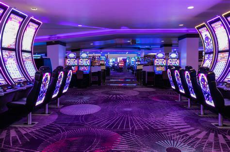 Harrah’s Las Vegas Unveils a $200 Million Renovation, Including ...