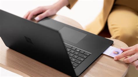 Microsoft Surface Laptop 的图像结果