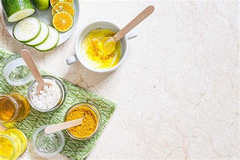 Effective DIY Homemade Blackhead Removal Masks | Femina.in