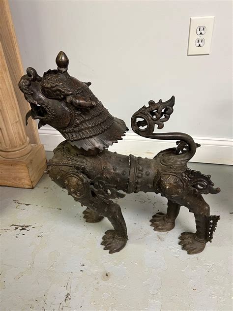 Mid 20th Century Bronze Pair of Foo Dogs or Tibetan Snow Lions in Full ...
