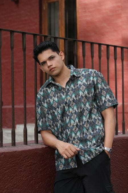 Self Weaved Relaxed Fit Shirt – Funny Bones Clothings