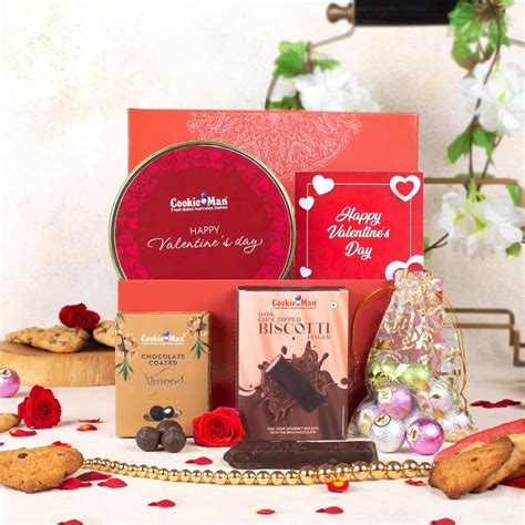 Cookieman Valentines Day Chocolates & Heart Shaped Choco Chip Cookies ...