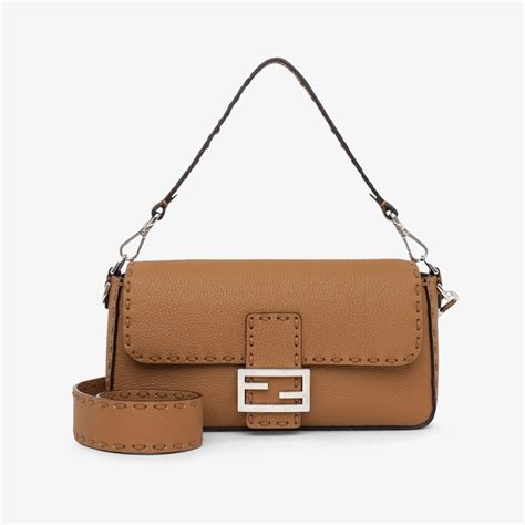 Baguette® Cuoio Romano leather Brown | Fendi