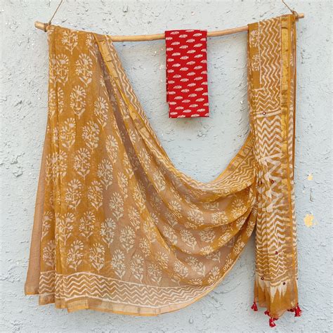 KOTA QUEEN - Pure Cotton Kota Saree With Mirror Embellished Pallu And ...