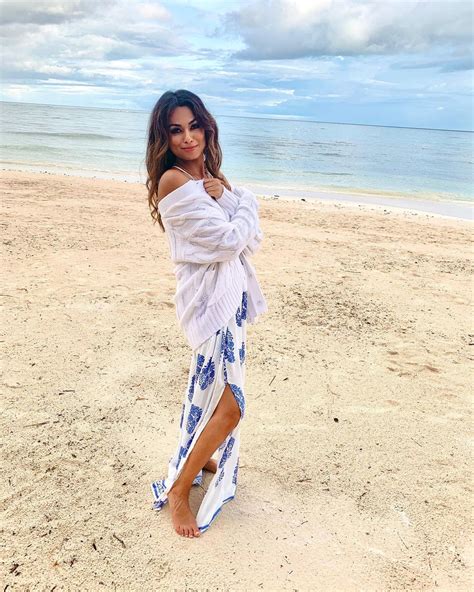 Aishah Hasnie | Bio, Fox News, Bikini Photos, Married, Net worth and Fox News. - Profvalue Blog