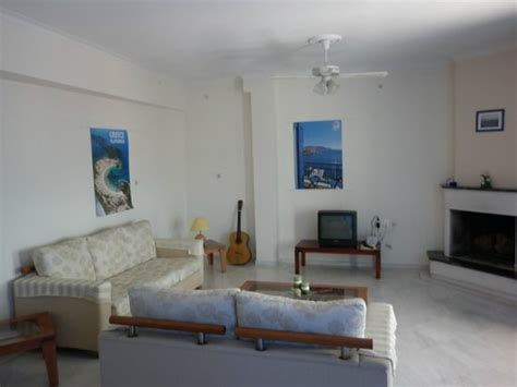 XENON AFRODITE (Pythagorion) - Guesthouse Reviews, Photos, Rate ...