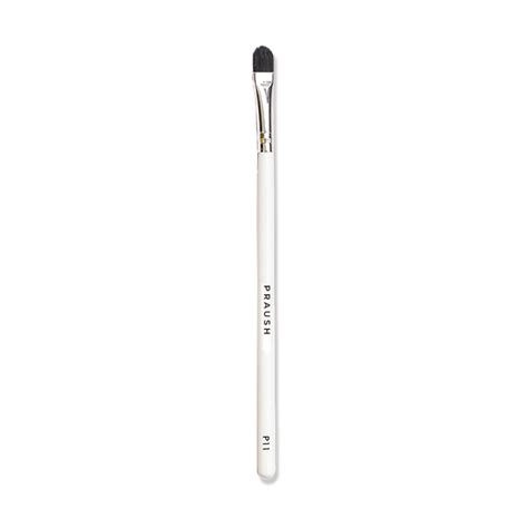 Buy Flat Cut Crease Eye brush online in India – Praush