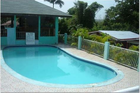 SEASCAPE APARTMENTS (Negril) - Hotel Reviews, Photos, Rate Comparison ...