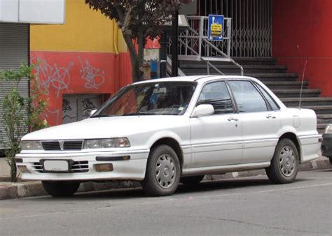 Mitsubishi Eterna :: OUTSTANDING CARS