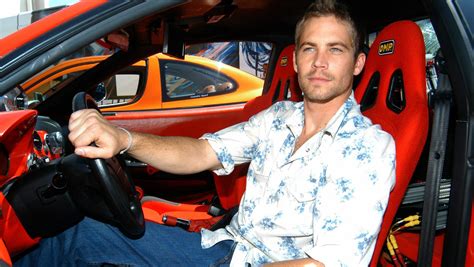 Paul Walker's father sues Porsche over son's fatal crash