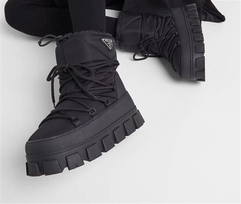 17 Designer Snow Boots For Your Boujee Ski Trip - Starting at $175 ...