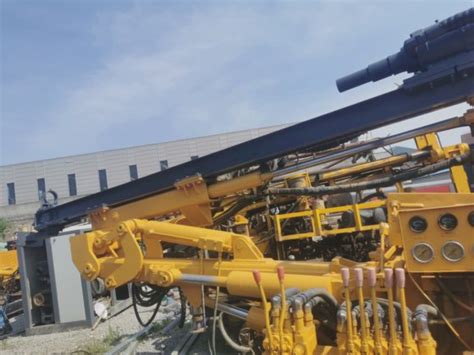 Second hand Crawler mining drill mining drilling machine for sale ...