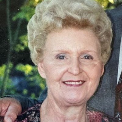 Carolyn Bertha Hekowczyk Obituary (2024) - Loveland, CO - Viegut ...