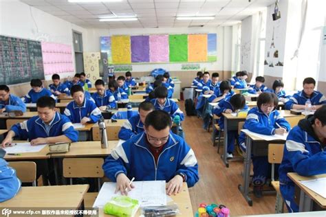 惠州市中考考试改时间须凭“双证”参考|惠州市|中考|考试_新浪教育_新浪网