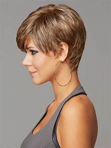 Hairstyles For Square Faces And Thick Hair by 16 Hairstyles For Thick Hair Olixe Style Hairstyles For Square Faces And Thick Hair