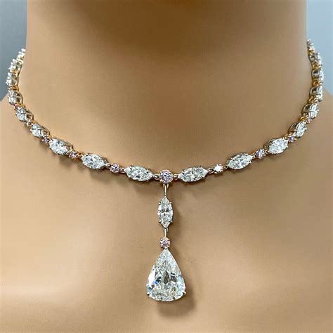 Beauvince Ariana Diamond Necklace (17.76 ct Diamonds) in Gold – Beauvince Jewelry