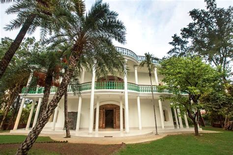 Stay At This Gorgeous Bungalow