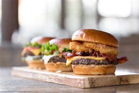 JOHNNY ROCKETS, Sao Paulo - Avenida Roque Petroni Junior 1.089 ...