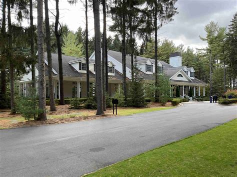 Shepherd's Hollow Golf Club - Michigan Golf Matrix