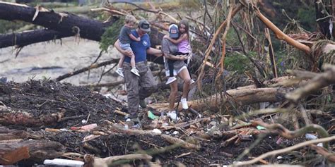 70 dead, including 21 children, in Texas floods as search continues