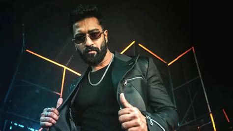 Tauba Tauba Vicky Kaushal: Vicky Kaushal’s 'Glorified' Dance Moves in ...