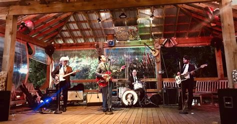 AJs Seafood and Oyster Bar with Gretsch Lyles and The Modern Eldorados ...