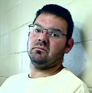 Houston Dell Bennett Jr, a registered Sexual Offender or Predator in ...