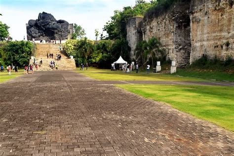 Garuda Wisnu Kencana (GWK) Cultural Park Travel Guide: Things to Do ...