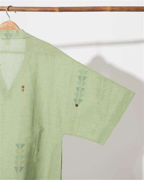 Handwoven Jamdani pure cotton short top- Green | Karomi crafts