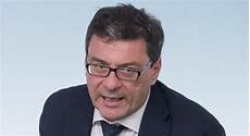 lavoro alimentare giorgetti 171 il reddito di cittadinanza piace a italia lavoro alimentare giorgetti 171 il reddito di cittadinanza piace a italia