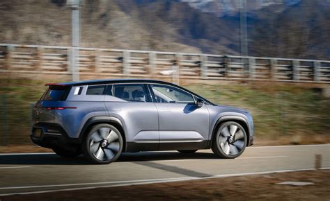 As Tesla stock soars, Fisker intends to go public