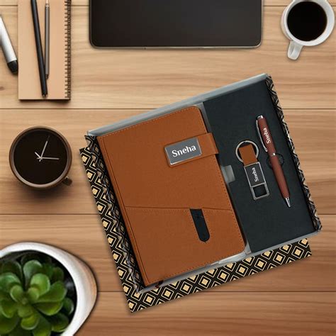 Personalized Gift Set : PU Jute Finish Diary, Pen & Keychain – Giftana