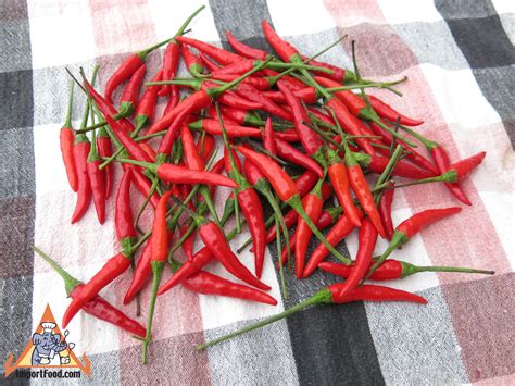Fresh Red Thai Chile Peppers :: ImportFood