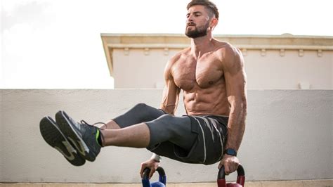Forget dumbbells — 5 calisthenics exercises that sculpt and shape your ...