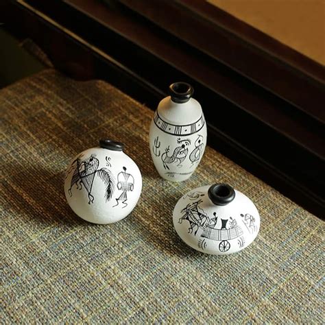 Buy ExclusiveLane Terracotta Warli Handpainted Miniature White Pots Set ...