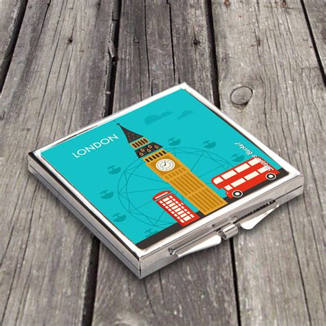Shoppers Bucket Attractions of London - Square Women Pocket/Compact ...