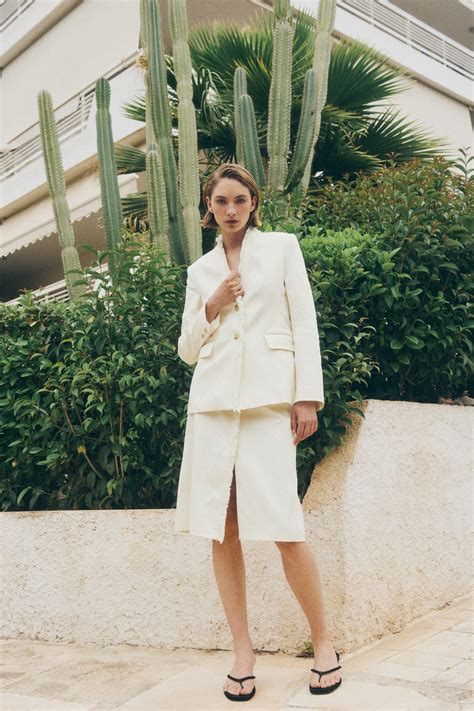 Frayed blazer - White - Ladies | H&M IN