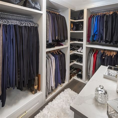Wardrobe Design Ideas, Inspiration & Images - June 2025 | Houzz IN