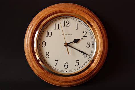 15 Unusual Clocks And Cool Clock Designs Part 5 40+ Coolest and Strange ...