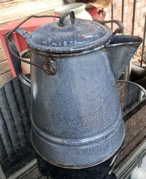 VINTAGE GRANITEWARE GREY SPECKLED LARGE COWBOY COFFEE POT / KETTLE for ...