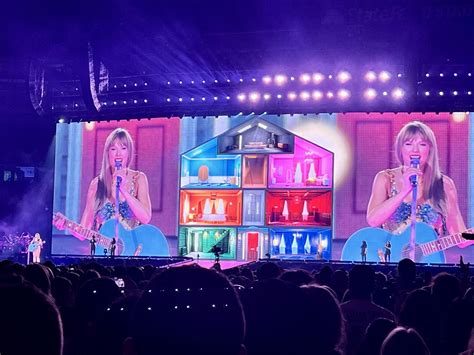 How I Used Points & Miles for Taylor Swift’s Tour [Success Story]