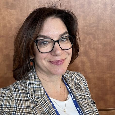 Amy Luckey, MA, PCC 🌿 Coaching ADHD + 2e Professionals 🌿 - ADDA ...