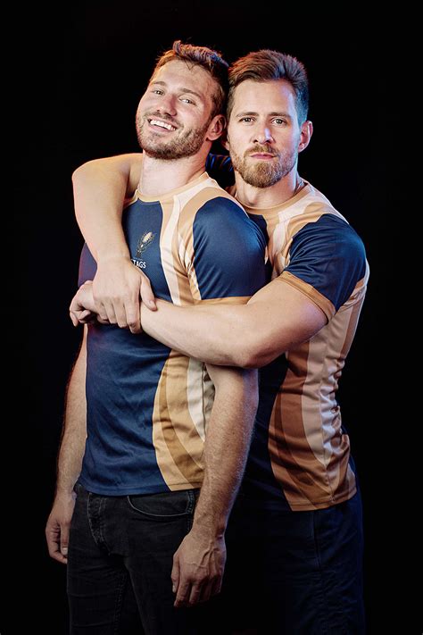 Alexander King – In from the Side – Interview – PremiereScene.net