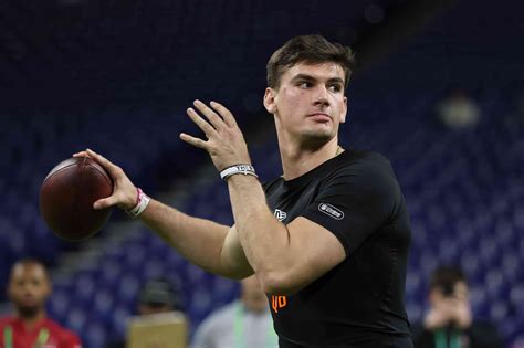 Ty Simpson NFL draft odds